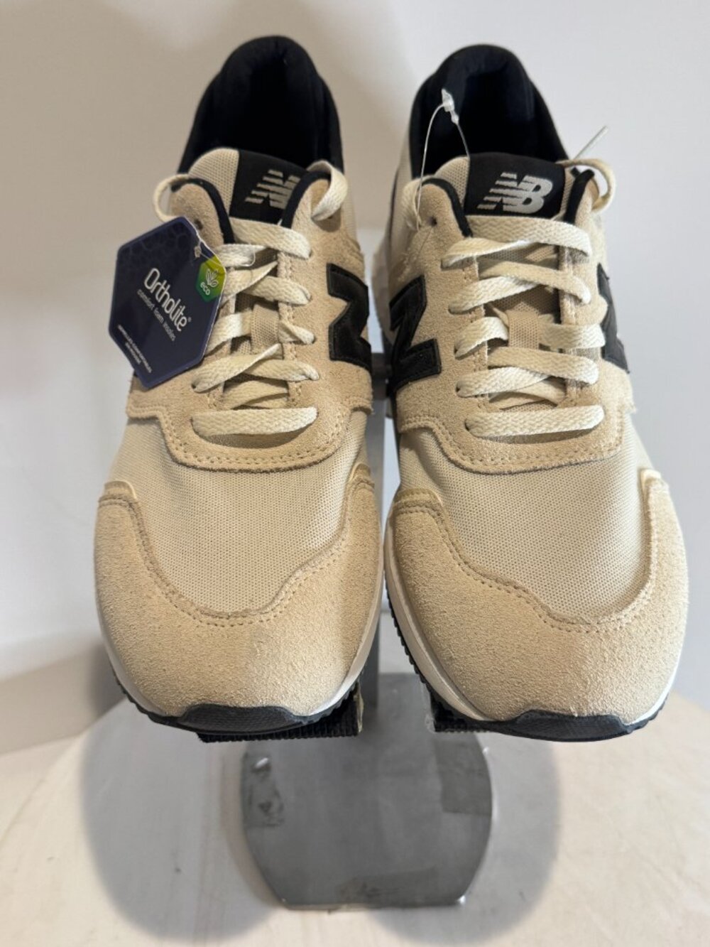 New Balance Fresh Foam X-70 Shoes Womens Size 11 Beige Animal Print Sneakers